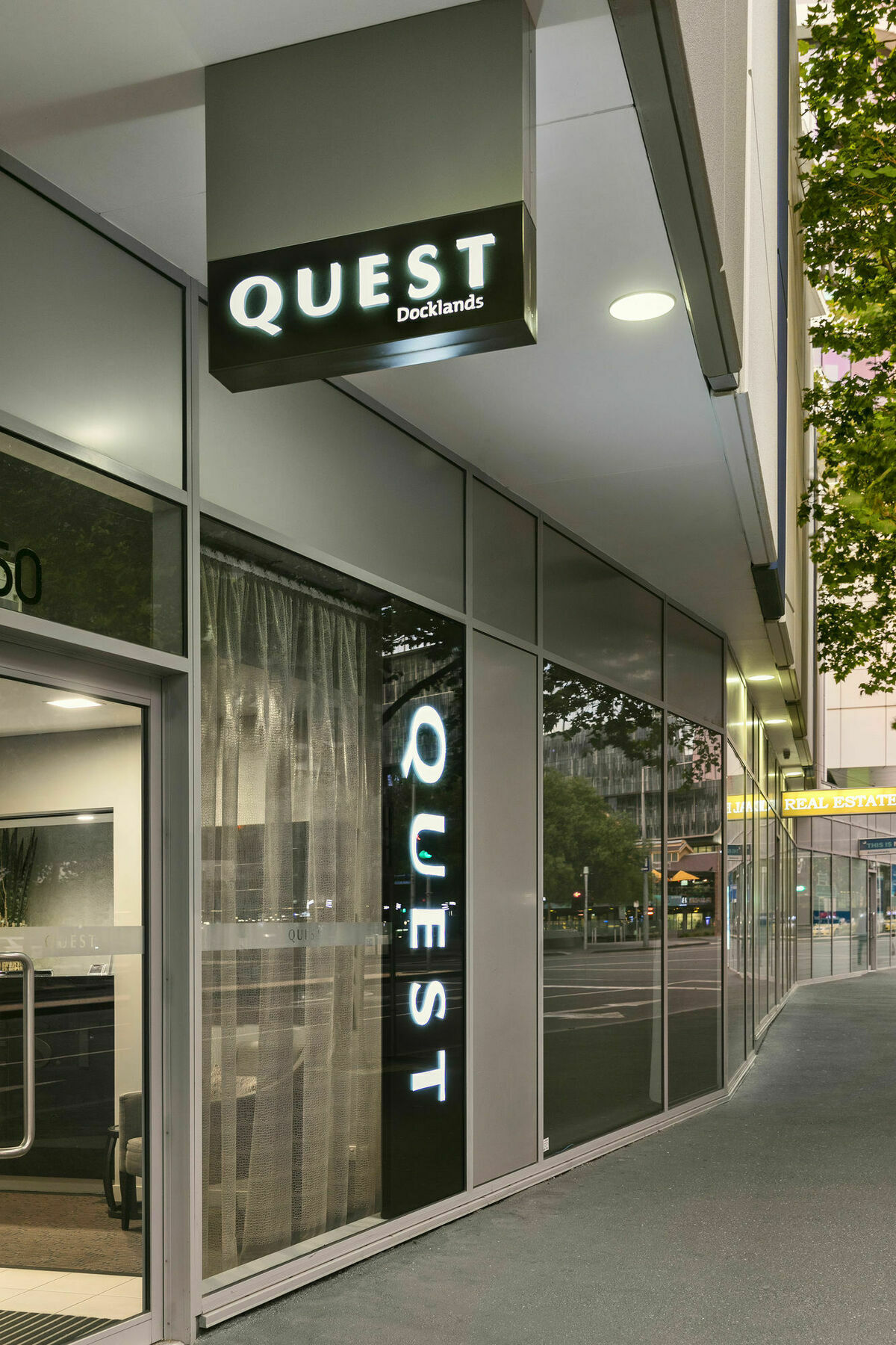 Quest Docklands Melbourne Exterior foto